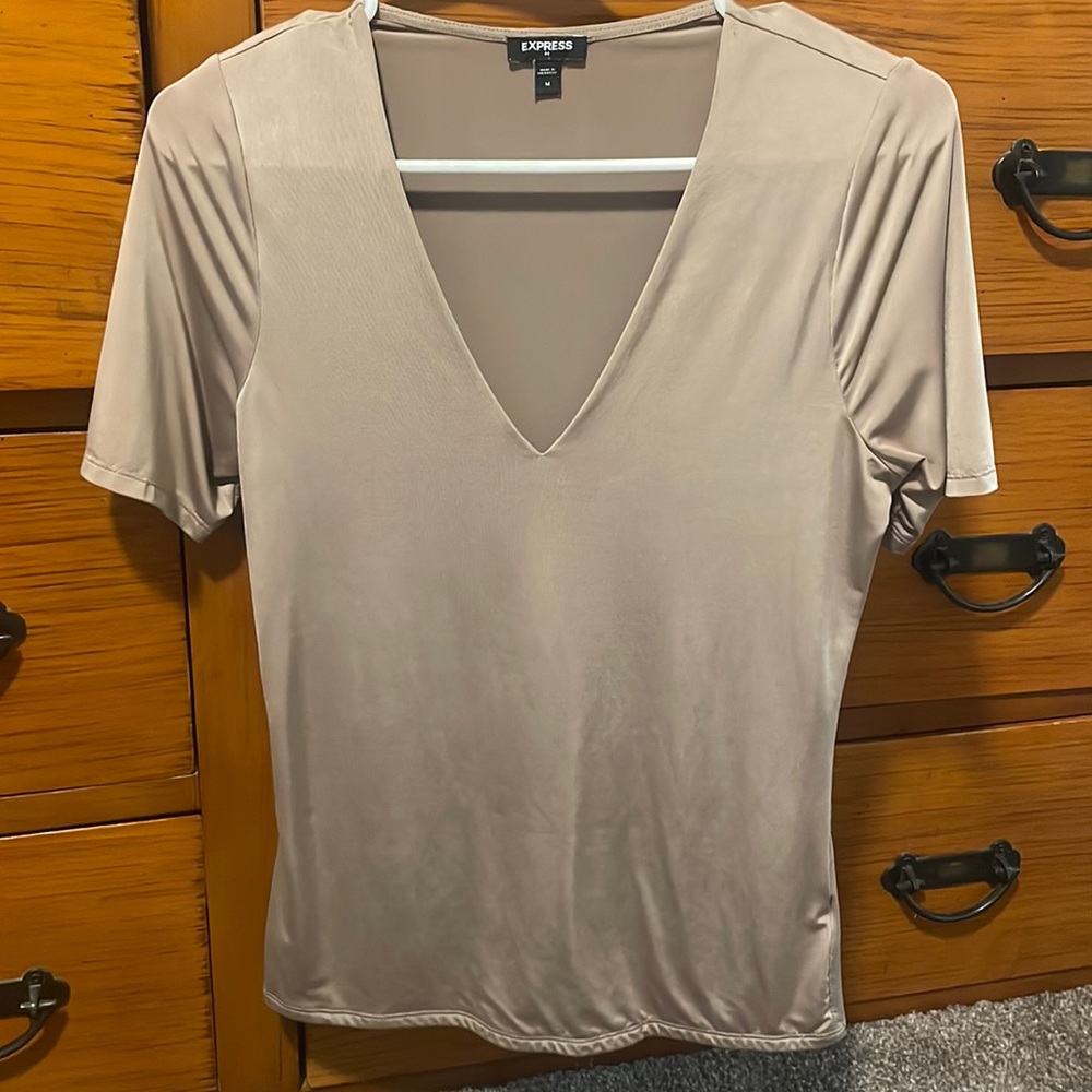 Express Womens Top. Size Medium.